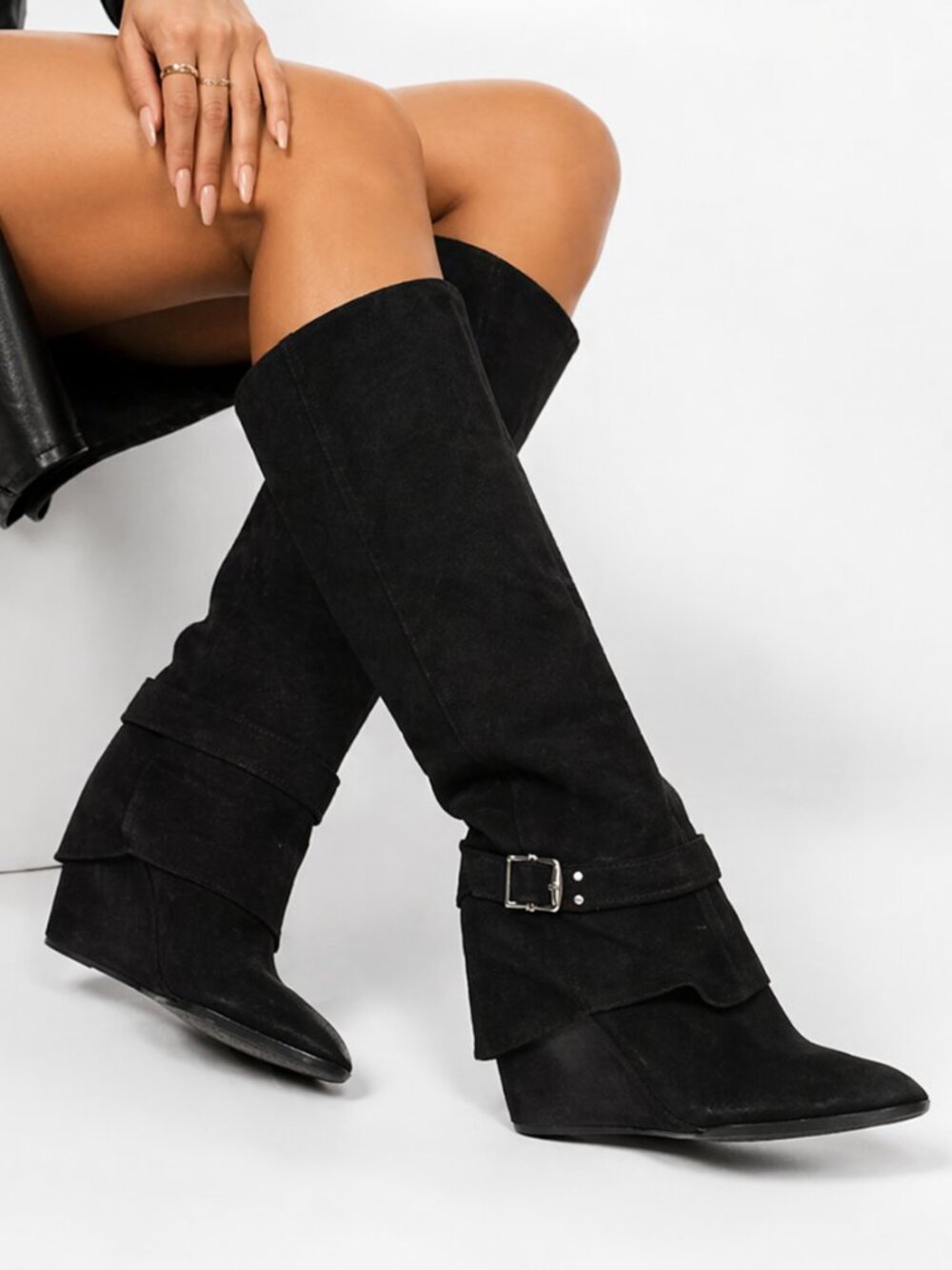 Vince Camuto Size 10 Black Knee-High Boots Wedge Shark Skin Embossed Suede